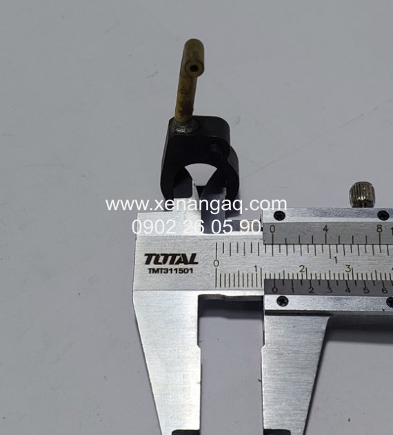 12124-1W401 Vòi phun nhớt động cơ QD32